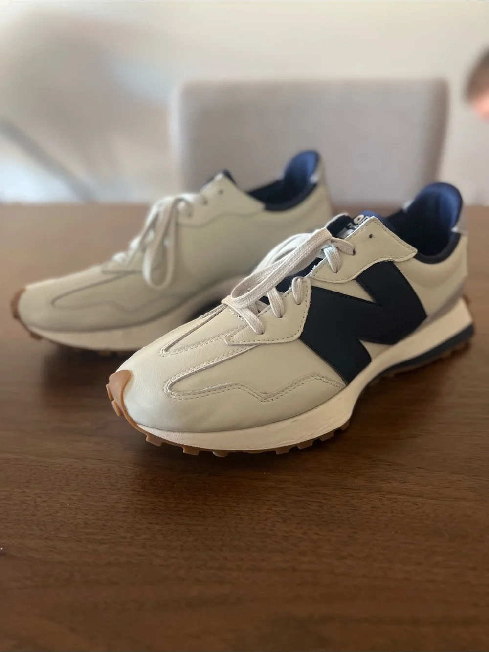 Figs New Balance 327 - Picture 2 of 10